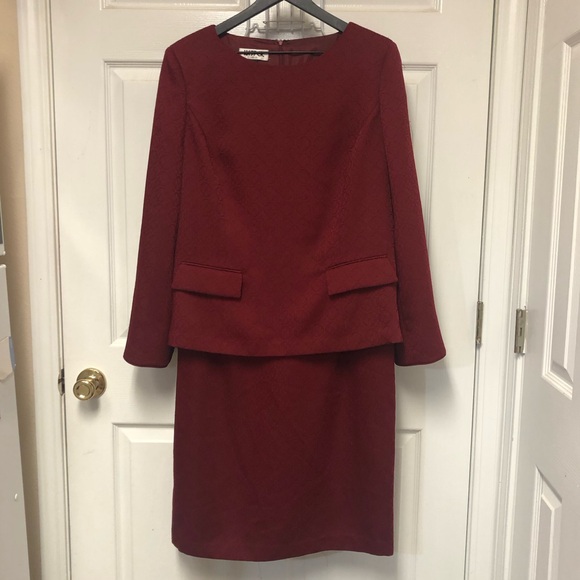 Kasper Dresses & Skirts - Vintage KASPER Elegant Burgundy Dress